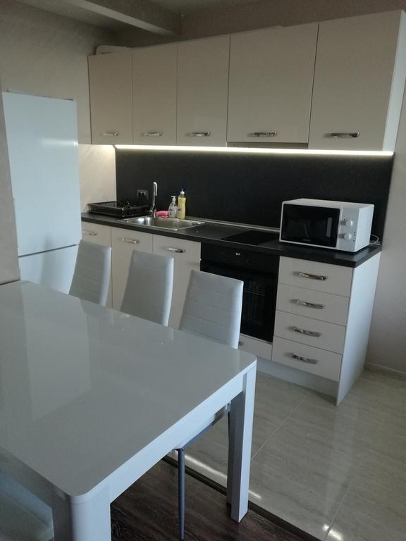 Sunshine Apartment Pomorie Exteriér fotografie
